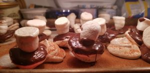 fall inspired acorn and mushroom cookies
